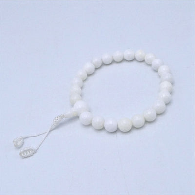 conch shell wrist mala